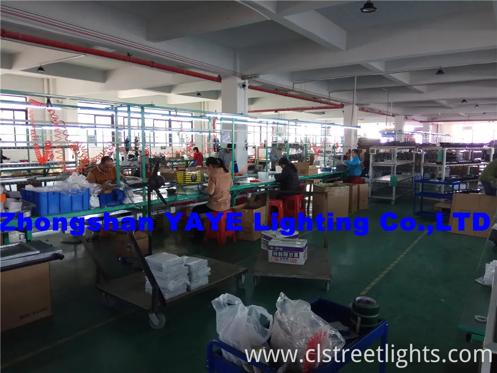 Solar Factory Supplier CE 2000W/1000W/800W600W500W/400W/300W/200W100W IP67 LED Street Outdoor Waterproof All in One Camera COB SMD Wall Flood Garden Road Light